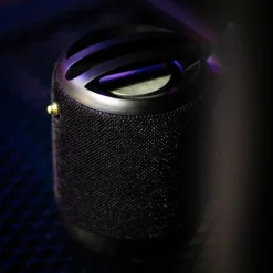 Bluetooth-kaiutin Kuura Beat Mini, musta