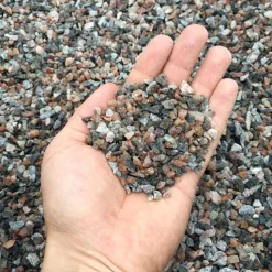 Hiekoitussepeli Siisti Piha 3-6mm sekavärinen eri kokoja