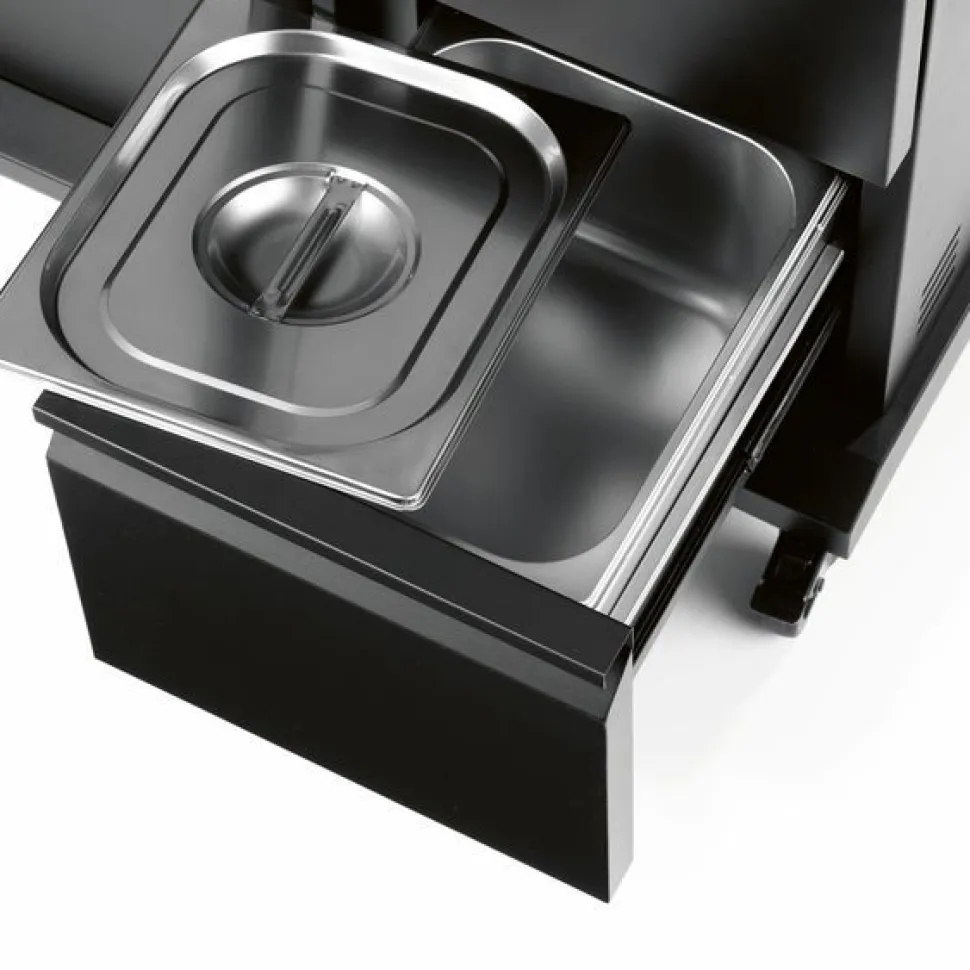 Kaasugrilli Landmann Rexon Cool Black MaxX 4.1, 4 poltinta, infrapunasivukeitin