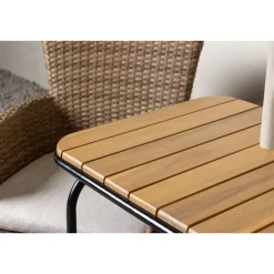 Parvekeryhmä Venture Home, 88x70cm Holmbeck-pöytä + 2 ruskeaa Malina-tuolia