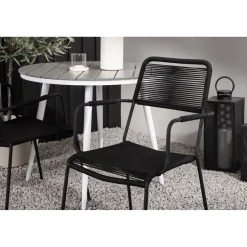 Parvekeryhmä Venture Home, ø90cm, musta Break-pöytä + 2 ruskeaa Lindos-tuolia, käsinojilla