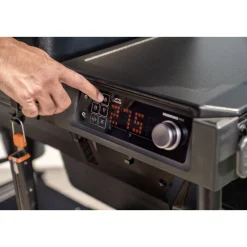 Pellettigrilli Traeger Woodridge Pro, musta