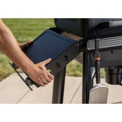 Pellettigrilli Traeger Woodridge Pro, musta