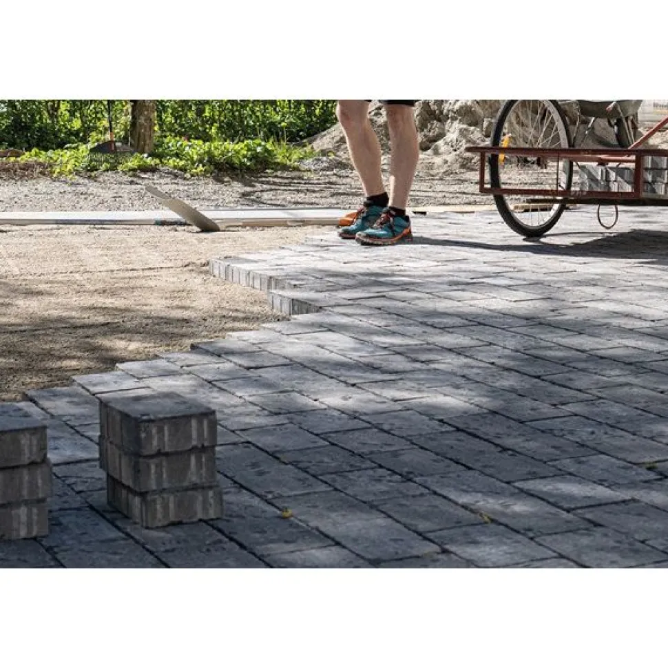 Pihakivi Rudus Kartanonupu 60 viisteetön 207x137x60 mm profiloitu antiikki harmaa