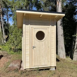 Puucee-paketti Pikkuvihreä 2.25 m² Green Toilet -kompostikäymälällä