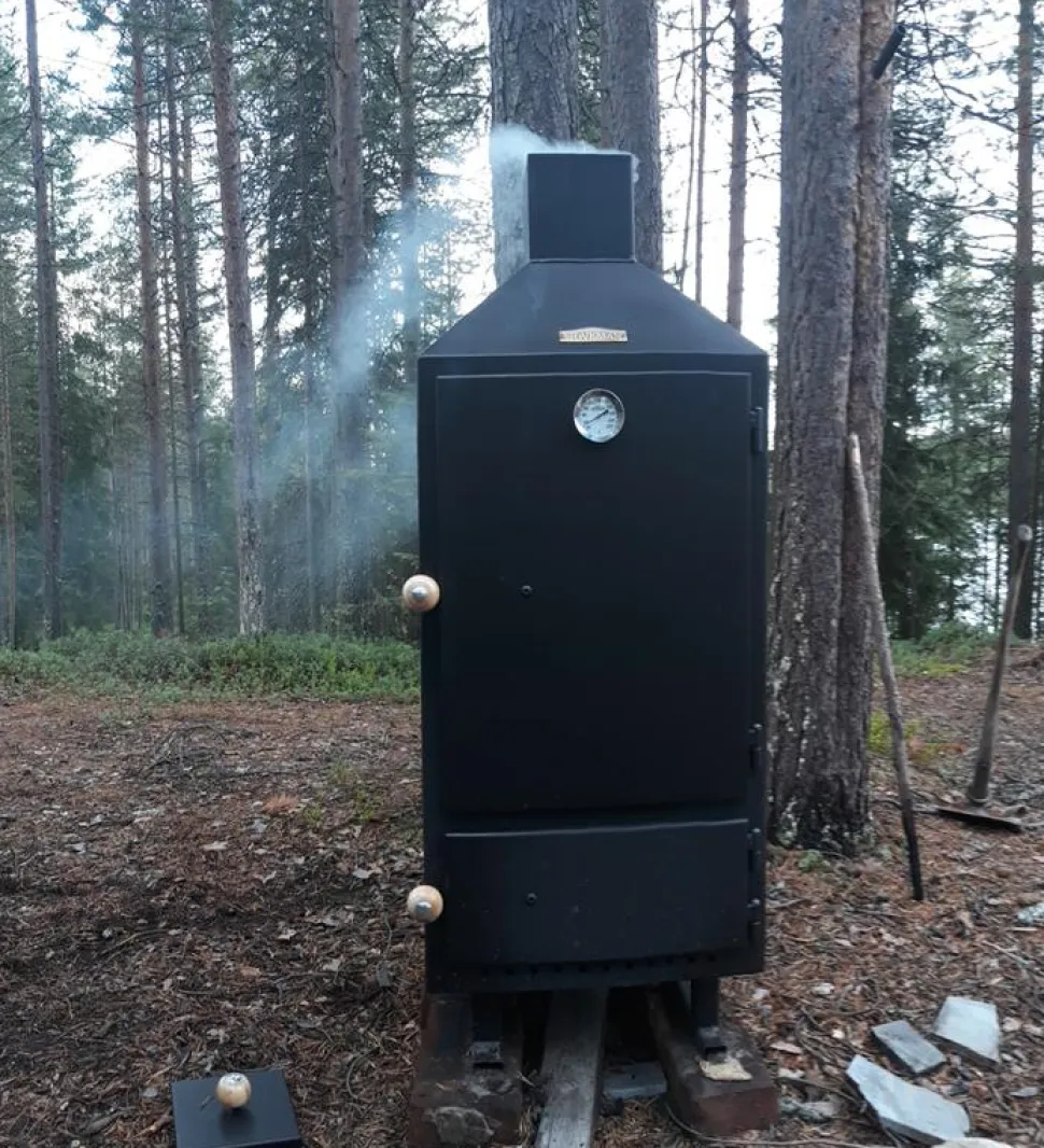 Soe L lämminsavu savustuskaappi